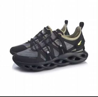 Кроссовки li-ning новые р43,5