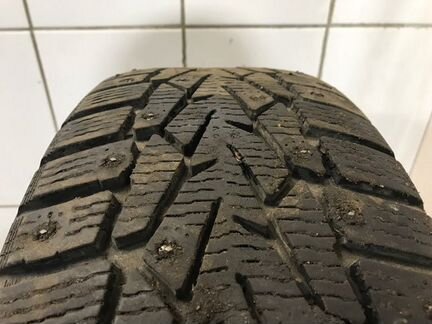 Комплект колес Nokian 205/65R15 (Зима, шипы)
