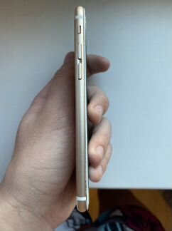 Телефон iPhone 6s