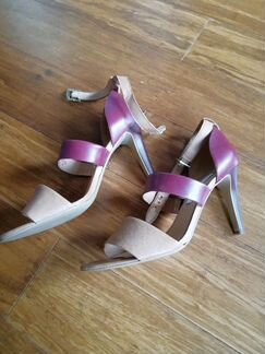 Босоножки Etienne Aigner новые Америка