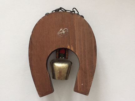 Подкова для украшения интерьера