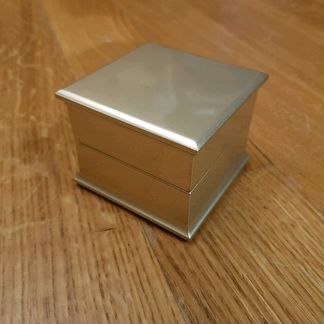 Коробка для сережек золото лак
