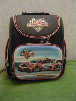 Школьный ранец ф.Hummingbird