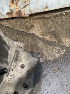 Toyota rav 4 подкрылок передний