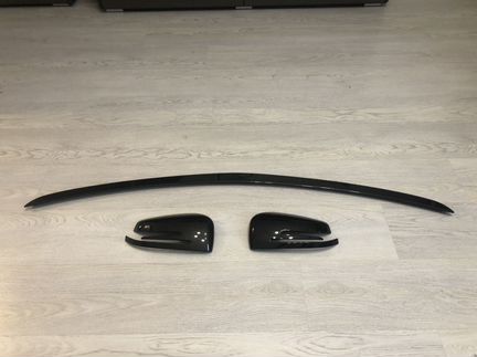 Карбоновый спойлер и зеркала Mercedes w212 amg
