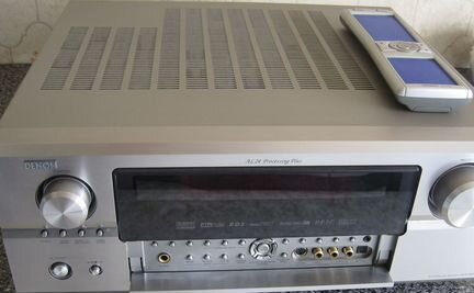 Ресивер Denon AVR-3805