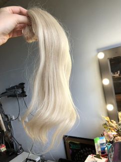 Волосы блонд на капсулах 50 см