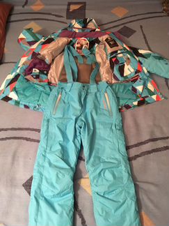 Горнолыжный костюм