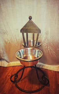 Подставка для корма