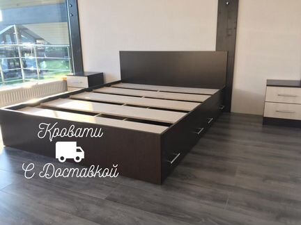 Кровать