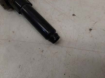 Форсунка омывателя фары передняя левая Toyota Land