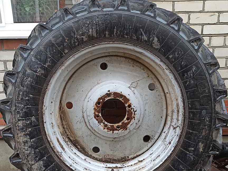 Шина МТЗ 1221 задняя размер. Резина на МТЗ 1221. Шина МТЗ 1221 задняя. Шины на МТЗ18.4 30.