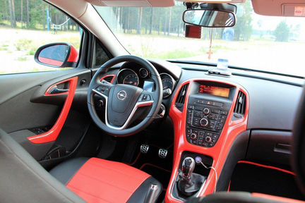 Модельные чехлы Опель Астра J джей из экокожи