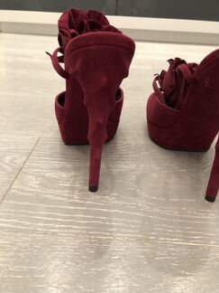 Босоножки YSL
