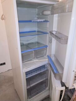 Холодильник indesit