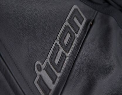 Мотокуртка Кожаная Icon Hypersport 2 / Черный