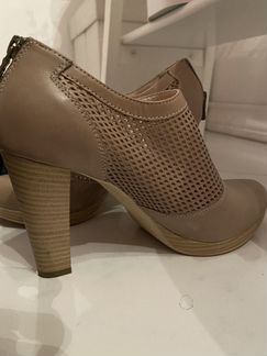 Женская обувь