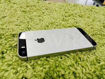 Смартфон Apple iPhone SE 32GB(кр90б)