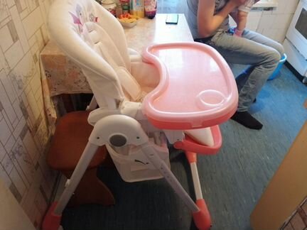 Столик для кормления Capella