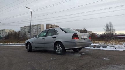 Mercedes-Benz C-класс 1.8 AT, 1999, 370 000 км
