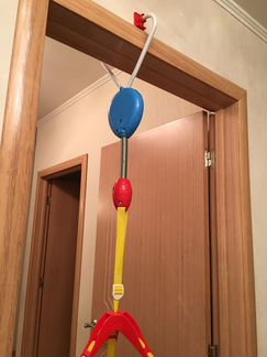 Подвесные прыгунки с сидением и столиком на дверь