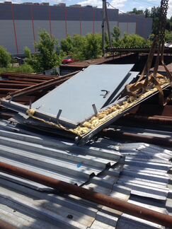 Двери железные 2.4 м