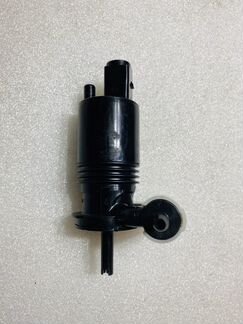 Насос бочка омывателя Mercedes w164 ML-GL 16486000