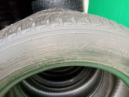225/55R17 Nokian Hakkapeliitta 8 зимние