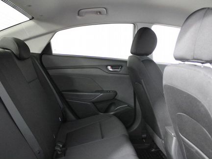 Hyundai Solaris 1.6 AT, 2017, 14 942 км