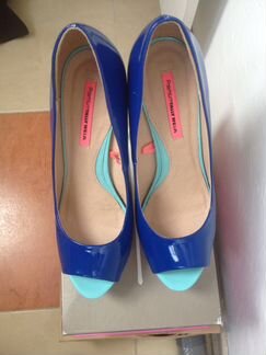 Новые оригинальные туфли 40 р