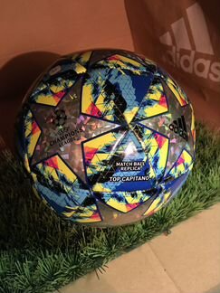 Мяч adidas Лига Чемпионов 2020 размер 4 для детей