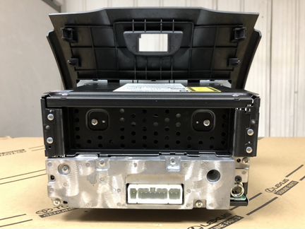 Chevrolet TrailBlazer 2 магнитола 52029695