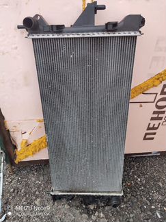 Радиатор охлаждения Пежо Боксер 3, Ситроен Джампер