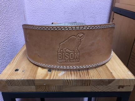Пояс тяжелоатлетическиий из натуральной кожи