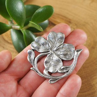 Брошь Клевер четырехлистник на удачу