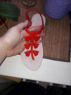 Шлёпанцы Zoelala