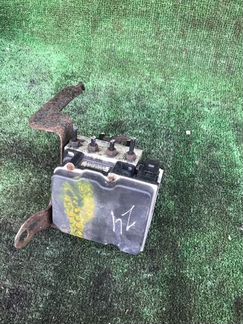 Блок abs Hyundai I30 1.4 2010