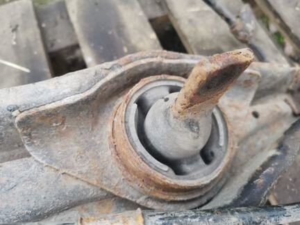 Рычаг подвески задний левый Honda Civic Ferio EG8