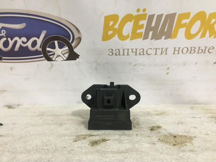 Блок управления топливным насосом Форд Фокус 3