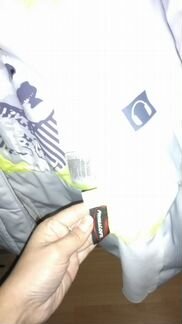 Спортивная Куртка белая Adidas горнолыжная