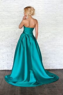 Вечернее платье 42-44 Artur Green
